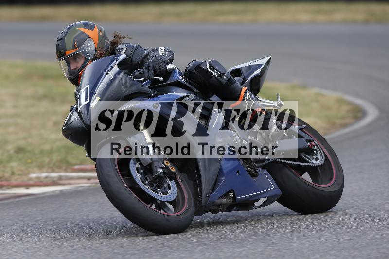 Archiv-2025/32 07.07.2025 Plüss Moto Sport ADR/Freies Fahren/11